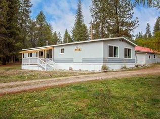 1110 W Denison Chattaroy Rd, Deer Park, WA 99006