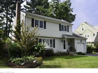 15 Montclair Dr, West Hartford, CT 06107