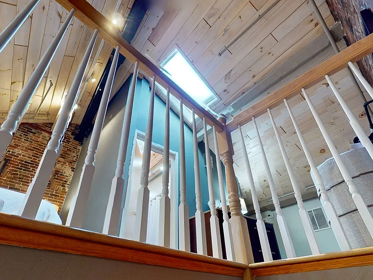 15 Union St #3 — Photo 19