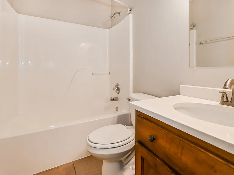 70 Desoto Ave — Photo 15