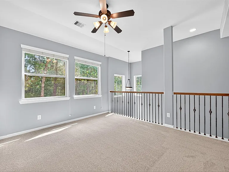 137 Cheswood Manor Dr — Photo 13