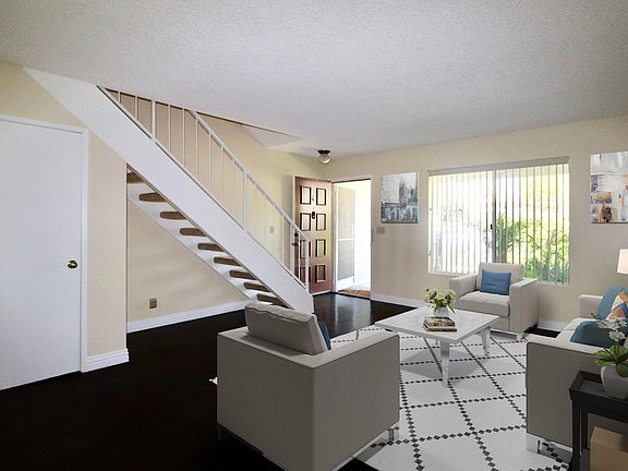 2nd image of 184 Gazania Ct