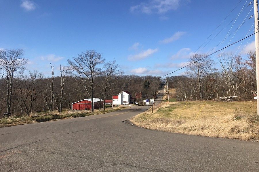 2nd image of 3240 County Road 54