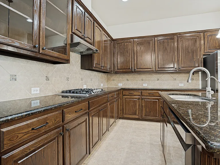 9404 National Pines Dr — Photo 14
