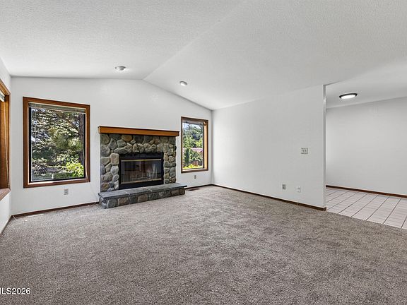 5th image of 2601 Chaparral Dr
