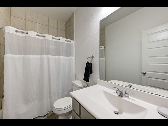 2nd image of 4335 Pale Fox Ln