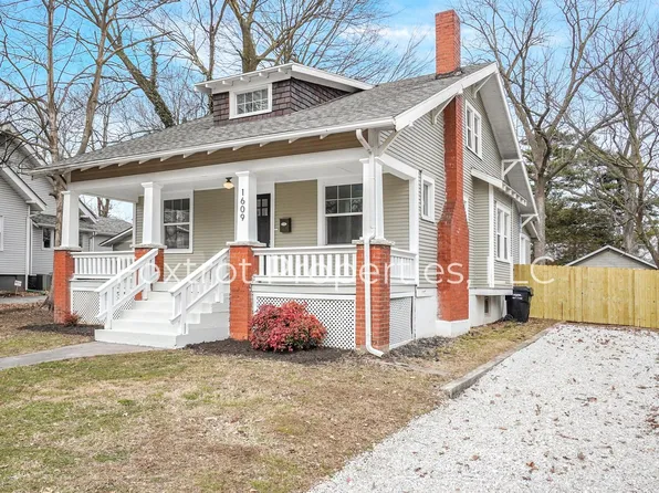1609 E Cherry St, Springfield, MO 65802