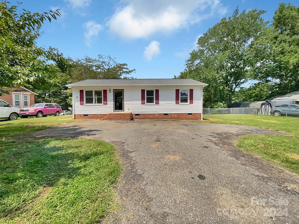 1st image of 108 Hillcrest Dr