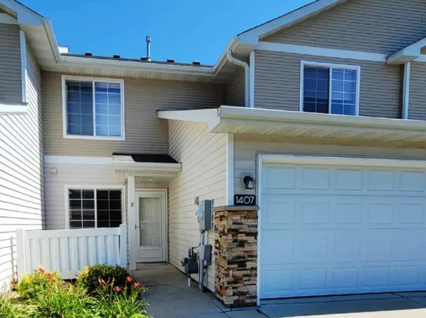 1407 Idlewild Ln, Waconia, MN 55387