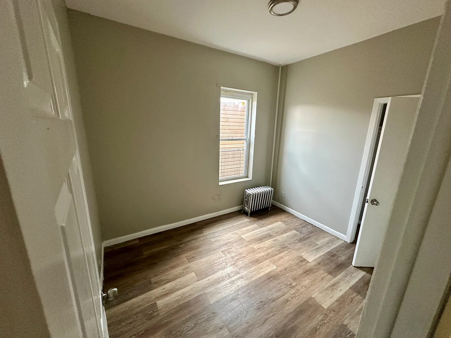 1 bed, 650 sqft, $1,250 — Photo 3