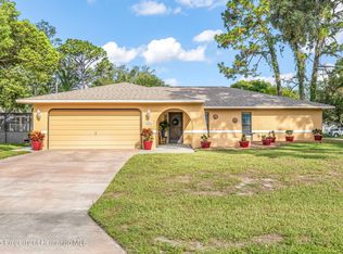 2081 Laredo Ave, Spring Hill, FL 34608