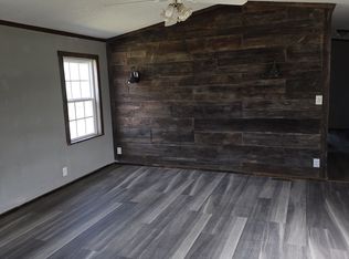 5 Hoover Rd, Greeneville, TN 37745