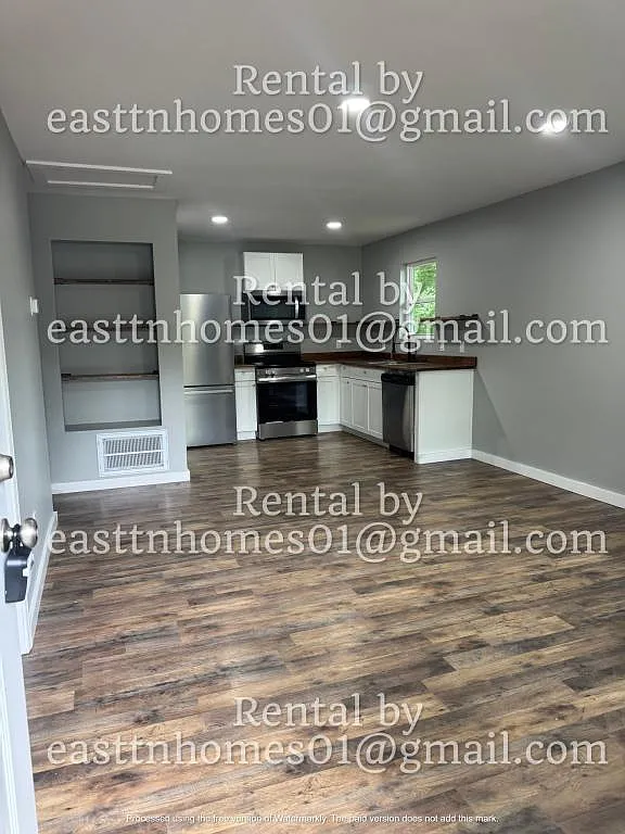 218 Fisk Ave, unit 1 — Photo 4