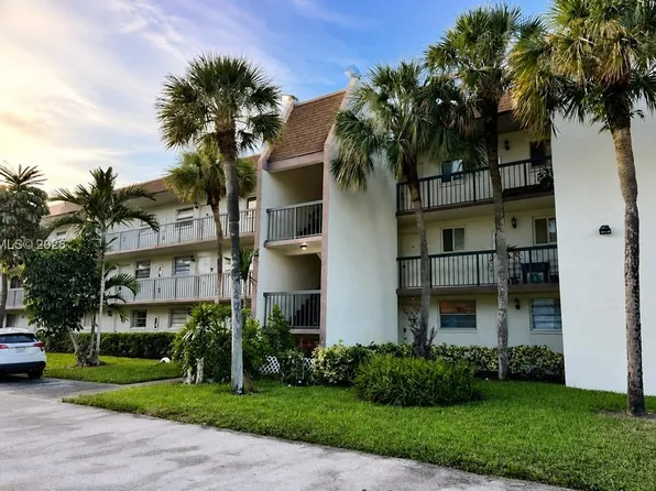 7500 NW 17th St APT 107, Plantation, FL 33313
