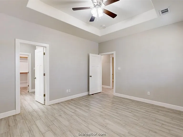 513 Kubin St — Photo 14