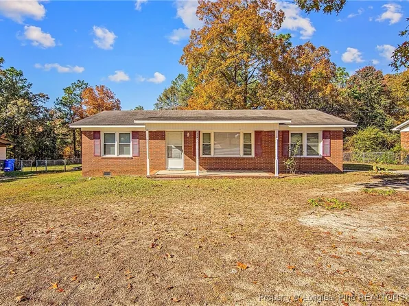 7530 Decatur Dr, Fayetteville, NC 28303
