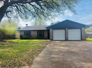 604 Noreda St, Angleton, TX 77515