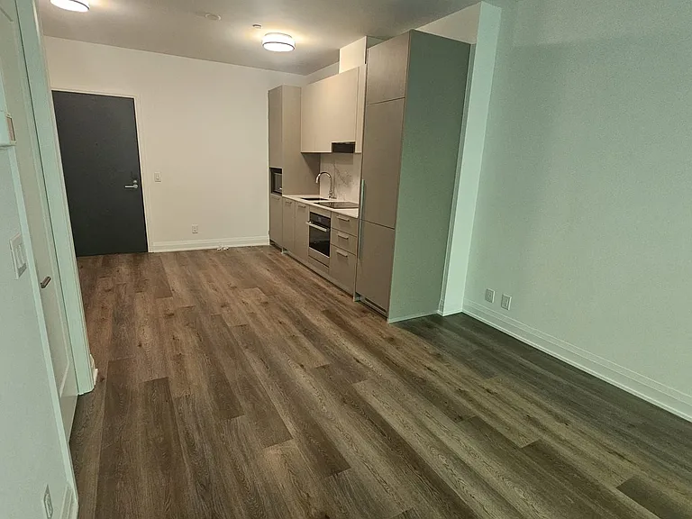 65 Broadway Ave #208 — Photo 21
