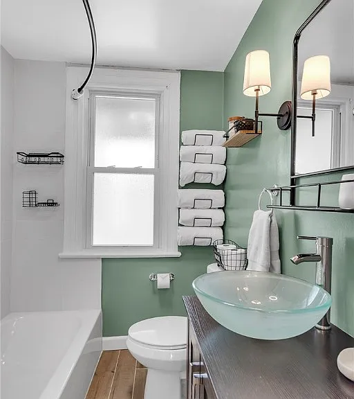 713 Clinton Pl — Photo 15