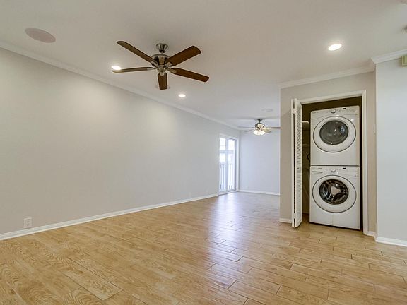 2nd image of 3747 Yosemite St Unit 13