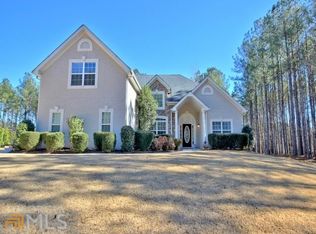 91 Midland Dr, Newnan, GA 30263