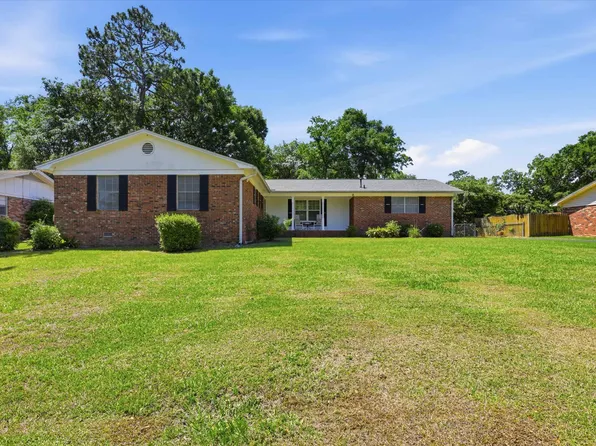 3025 Corrib Dr, Tallahassee, FL 32309