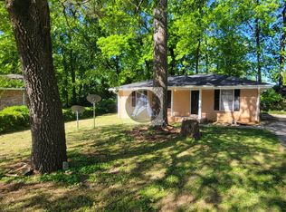 477 Village Ln, Jonesboro, GA 30236