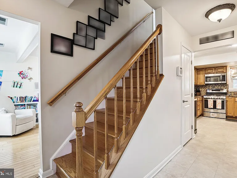 4555 Lantern Pl — Photo 11