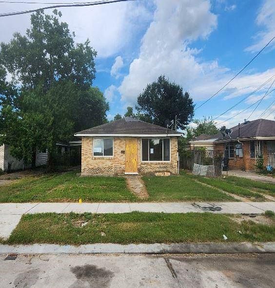 1st image of 4769 Bonita Dr