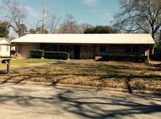 736 N Sunset St, Carthage, TX 75633