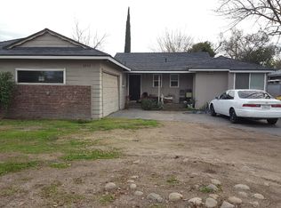 2952 E Dakota Ave, Fresno, CA 93726