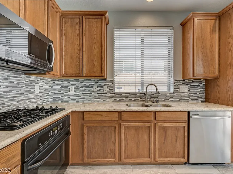 11840 Arenoso Dr — Photo 25