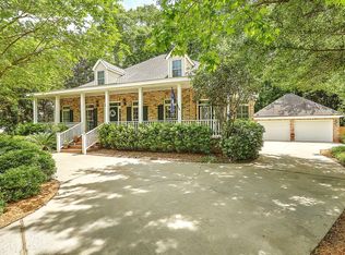 121 Brownfield Dr, Summerville, SC 29483