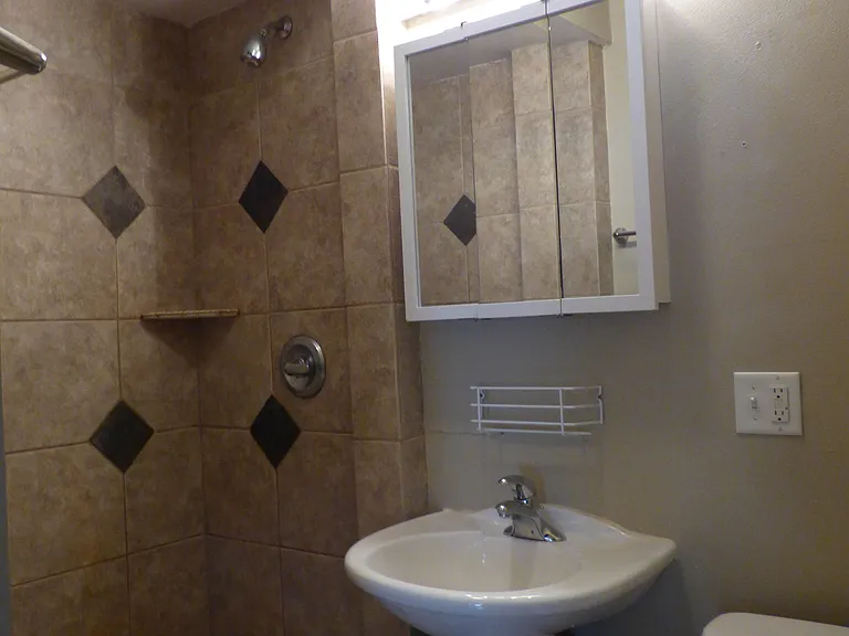 817 S 2nd St #0 — Photo 10