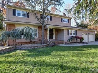 3 Kingsley Rd, Old Bridge, NJ 08857