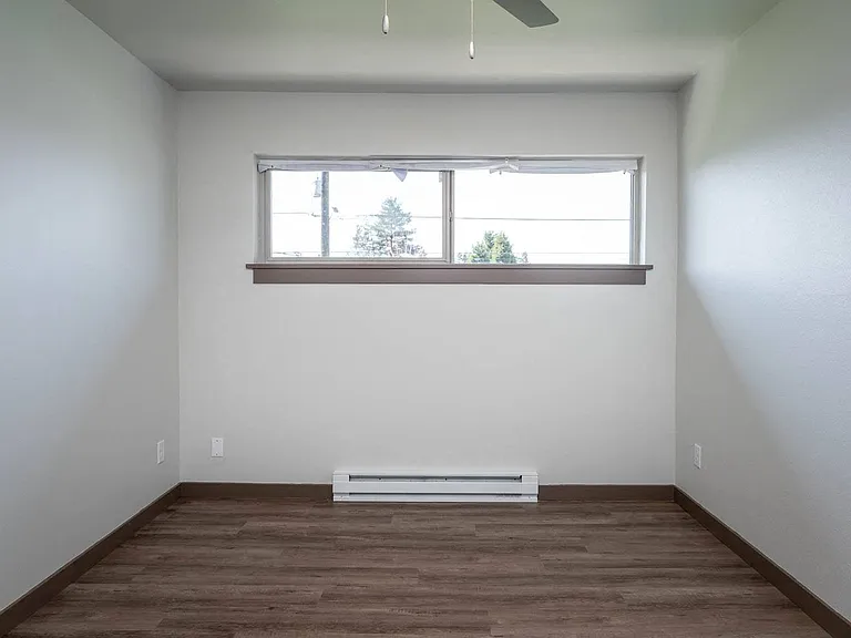 Spruce Park Apartments — Photo 18
