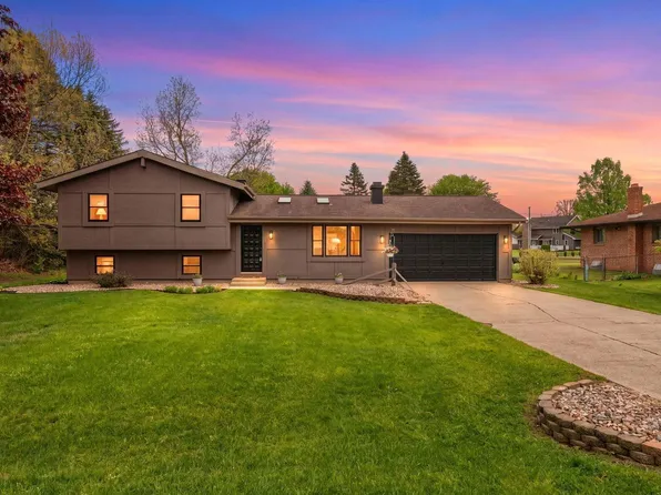 55944 Buckeye Rd, Mishawaka, IN 46545