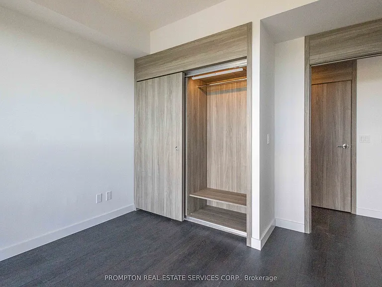 18 Esther Shiner Blvd #2805 — Photo 33
