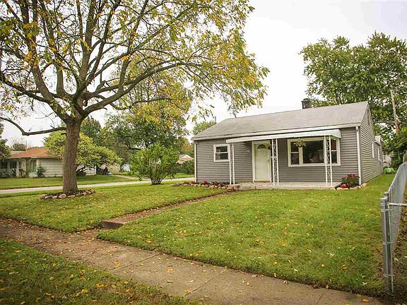 3rd image of 2501 Edgelea Dr