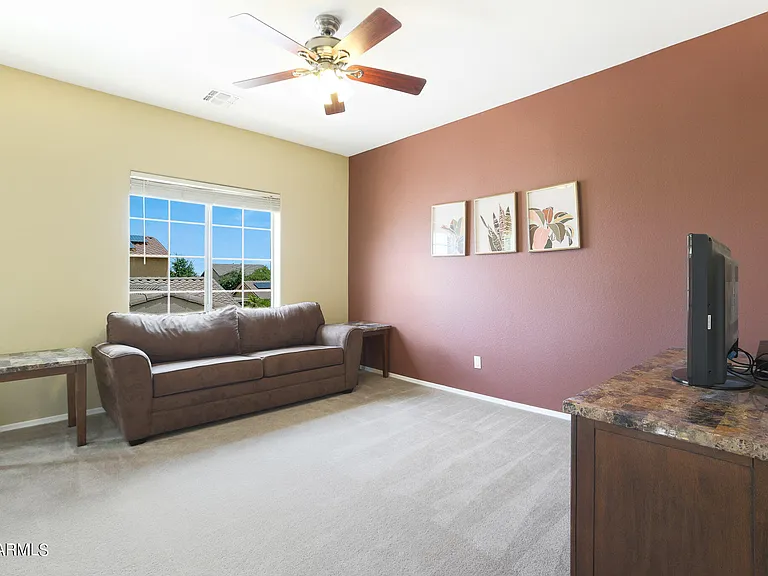15941 W Mauna Loa Ln — Photo 15