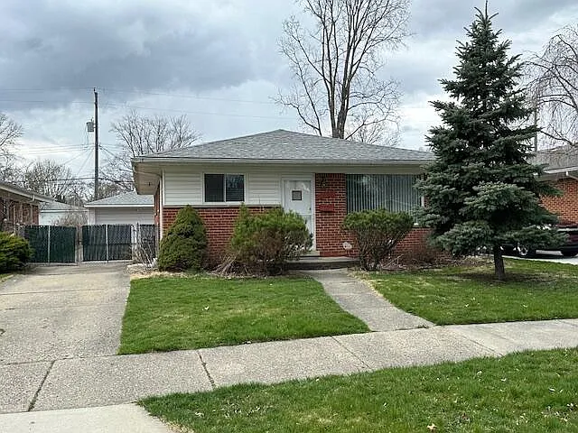 Building Photo - 18547 Hillcrest St