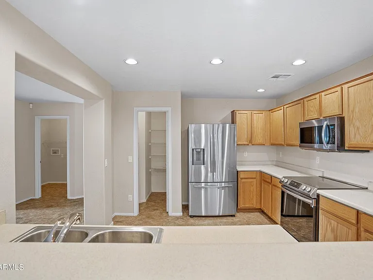 15422 N 169th Ln — Photo 26