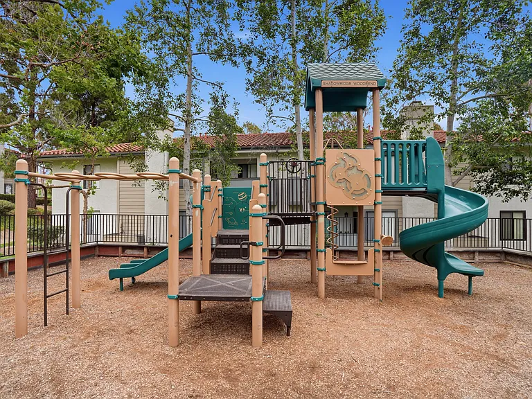 Shadowridge Woodbend — Photo 38