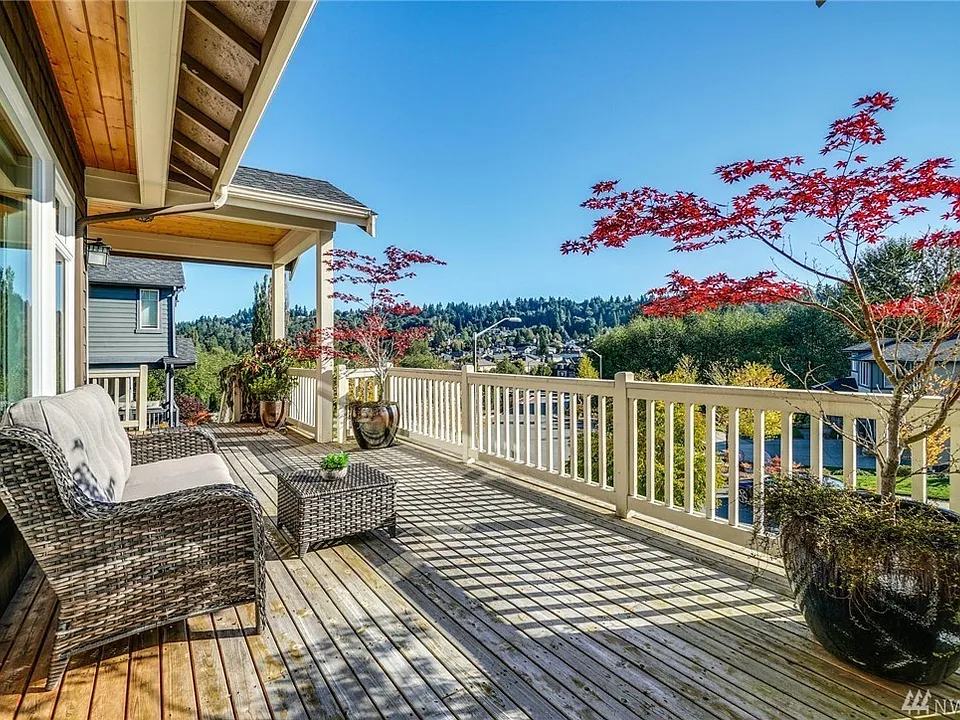 14803 98th Ave NE