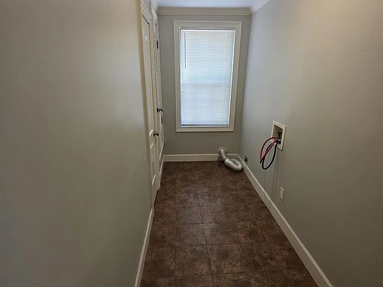 1605 S Pierce St — Photo 20
