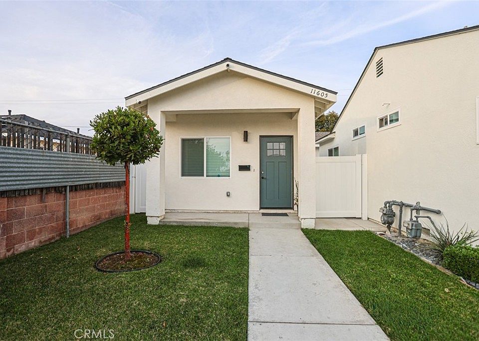 1st image of 11601 Reva Dr