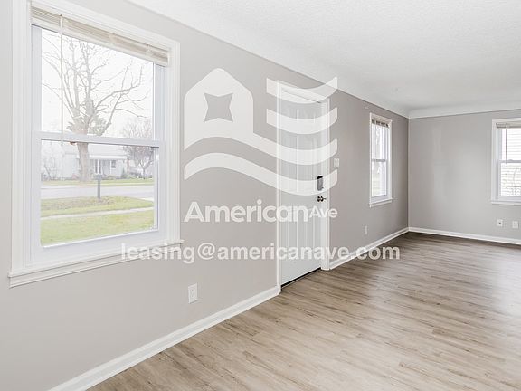 589671_005_living_room_13664504.jpg