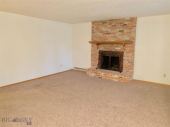 5th image of 2200 W Dickerson St APT 28