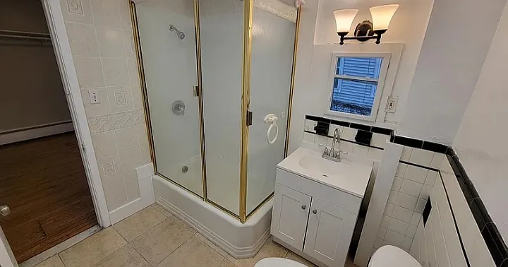 17 N Spring St #1 — Photo 9