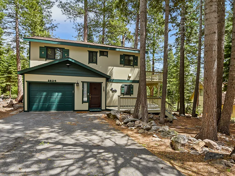 5634 Uplands Rd — Photo 3